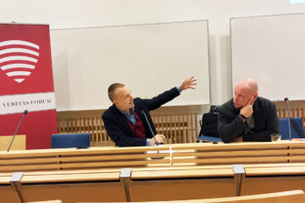 Olli-Pekka Vainio Veritas Forumissa: ”Kun menestys ja hyveellisyys joutuvat vastakkain, ihminen valitsee mieluummin menestyksen”