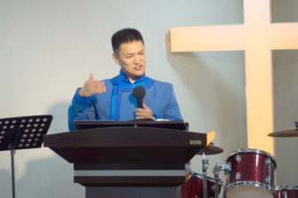 Mongolian evankelis-luterilaisen kirkon presidentti Purevdorz Zamsran Suomeen