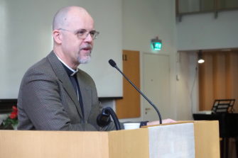 Erik Johansson Teologisilla opintopäivillä: ”Pelko haittaa keskustelua homoseksuaalisuudesta”