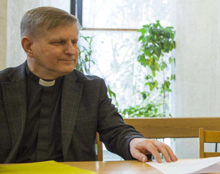 Tavoitteena on, että seurakunta voisi olla läsnä Tampereella jatkossakin, kommentoi tuomiorovasti Olli Hallikainen.