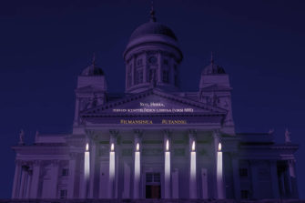 Helsinkiläisiä haastetaan laittamaan kynttilä ikkunalle tuomaan valoa
