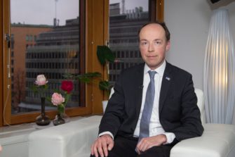 Halla-aho: ”Työvoimapulalla uhkailu muistuttaa uskonnollisten liikkeiden maailmanlopun ennustuksia”