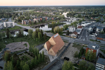 Ylivieskan kirkko ehdolla Arkkitehtuurin Finlandia -palkinnon saajaksi