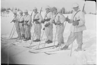 Korkeimman suojassa – Sota-aikana tapahtui ihmeitä, jotka eivät ole selitettävissä kuin Jumalan avulla