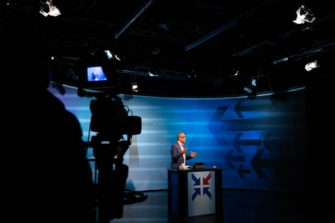 Televisio-ohjelmat tuovat lohtua ahdingossa oleville afgaaneille