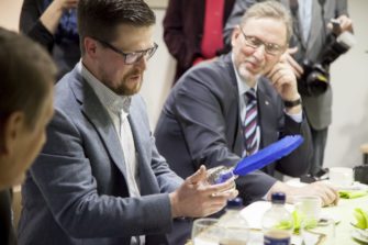 Kirkon mediasäätiöltä 100 000 euroa uskonto- ja elämänkatsomusohjelmille – suurin potti dokumentille