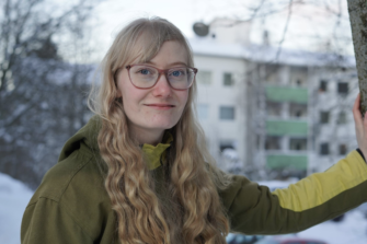 ”Saatoin siirtää herätystä aiemmaksi, jotta varmasti ehdin pelata aamulla ennen töihin lähtöä” – Anne-Maarit, 26, kertoo pelihelvetistä ja vapautumisesta