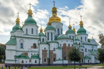 Ukrainan ortodoksit rukoilevat rauhaa