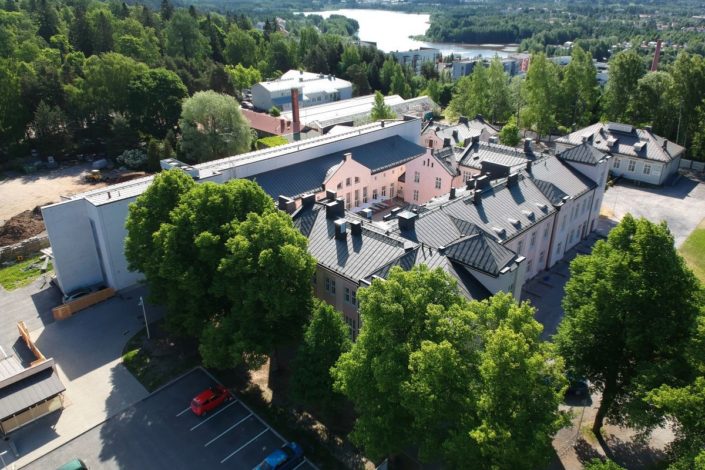 ilmakuva-Suomen-Vapaakirkon-toimintakeskuksesta-Tampereella