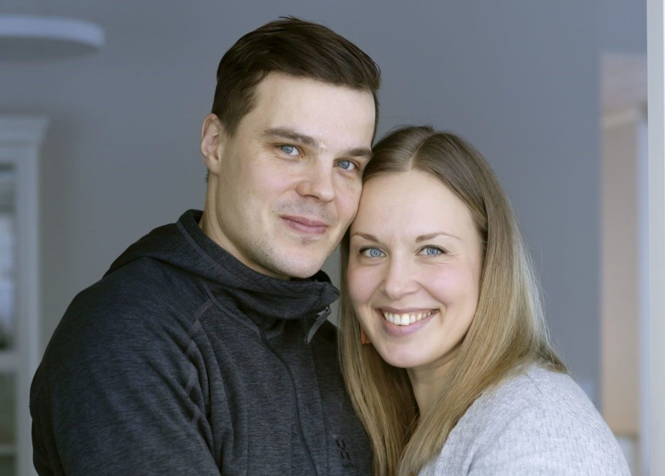 Eeva ja Kalle huokaisevat illalla ─ ja puhuvat ”meistä”