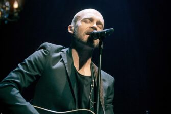 Juha Tapio tähdittää Radio Dein 25-vuotisjuhlakonserttia