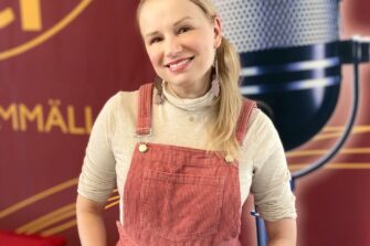 Teatteriyleisö äänesti Reeta Vestmanin Vuoden näyttelijäksi