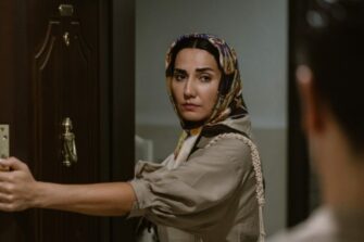 Lähi-idän ja Pohjois-Afrikan kristityt naiset painostuksen verkon vankeina