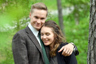 Kutsuttu maan ääriin – Tuomas Auvisen polku tohtorista musiikkievankelistaksi Japaniin