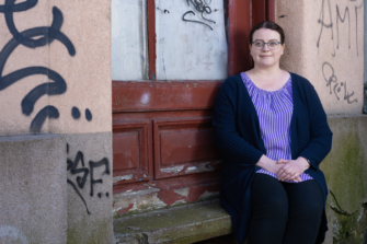 ”Uskon hyvyyden voimaan” – Anna-Liisa haluaa edistää työllään sitä, että jokaisella ihmisellä olisi toivo ja tulevaisuus