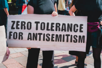 Yhä useampi Ranskassa asuva juutalainen suunnittelee muuttoa Israeliin – Antisemitistiset tapaukset lisääntyneet hälyttävästi Hamasin terrori-iskun jälkeen