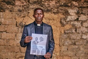 Pastori Zachariah tietää vaimonsa ja poikansa olevan Kristuksen luona