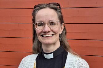 Koulutusjohtaja Lea Kujanpää: ”Omasta uskosta ei ole pakko puhua, mutta elä niin, että joku siitä kiinnostuu”