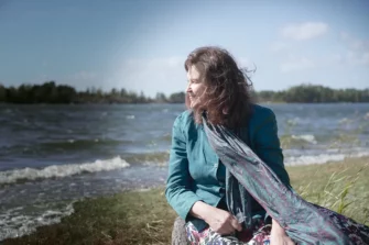 Anna-Mari Kaskinen: ”Kirjoitan kamppailuni lauluihini”
