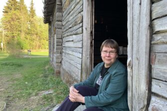 Vuoden Kristillinen kirja 2024 on Pirjo Kotamäen säeromaani Paavo Ruotsalaisesta – ”Kun kannen avaa, niin sisältö pääsee yllättämään”