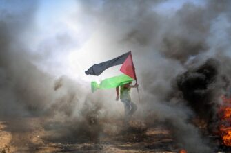 Israelilaislähteiden mukaan Hamas käyttää humanitaarista apua värväykseen – epäilyksiä tukevat kansainväliset raportit