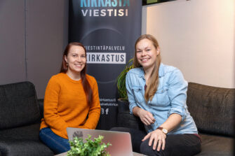 ”On yksioikoinen käsitys, että sosiaalinen media on ottanut vallan eikä seurakuntien perusverkkosivuja enää tarvita”