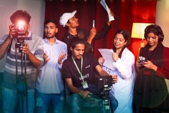 Kiinasta Pakistaniin – medialähetystyö on uusia avauksia ja riskinottoa