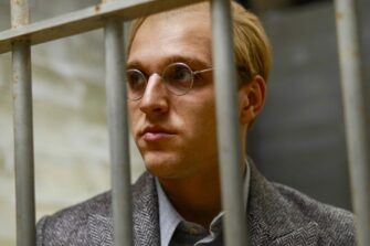 Rohkeilla teoilla on seurauksensa – Bonhoeffer-elokuva on muotokuva miehestä, joka uskalsi uhmata natsihallintoa