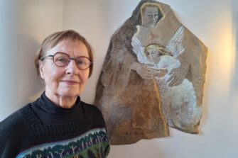 Hiljaisuuden kautta pääsiäisen iloon