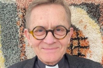 Teologian tohtori Timo Junkkaala: ”Kristinusko on koko kulttuurimme pohja”