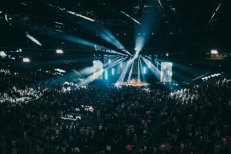 Glow Gospel Awards 2025 -palkinnot jaettiin Nokia Arenalla – katso palkinnon saajat