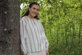 Lääkisopiskelija Noora Rämö palaa kampukselle ilosanomasta innostuneena