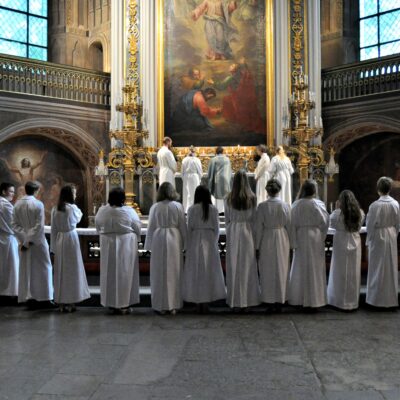 Jumalaan uskovien rippikoulunuorten määrä on noussut kohisten kuudessa vuodessa