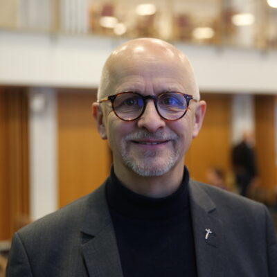 Teologiset opintopäivät: ”Lain ja evankeliumin julistamisen lisäksi tarvitsemme opetusta luomisesta”