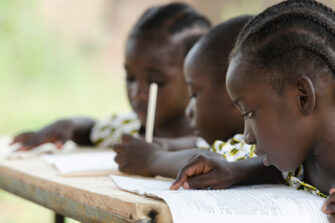 Kummituki tuo toivoa vainotuille perheille Nigeriassa