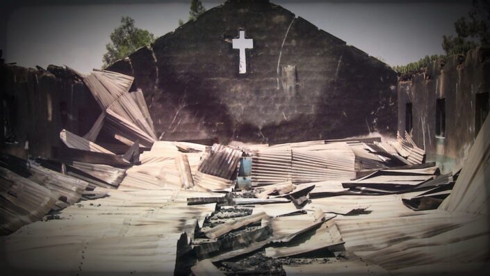 Poltettu kirkko Nigeriassa