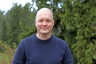 Samuli Virtanen kertoo Johtajan sydämeltä -podcastissa, millaisia ajatuksia kevään kehityskeskustelut ovat hänessä herättäneet. Kuva: SEKLin arkisto