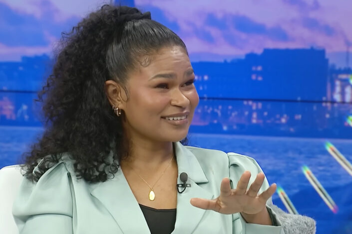 Lyhytterapeutti Säde Lehtonen kertoo kuinka terapeuttina rohkaisee sitoutumaan