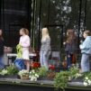 Valtakunnallinen evankeliumijuhla 2026 alkoi nuorten draamalla päälavalla.