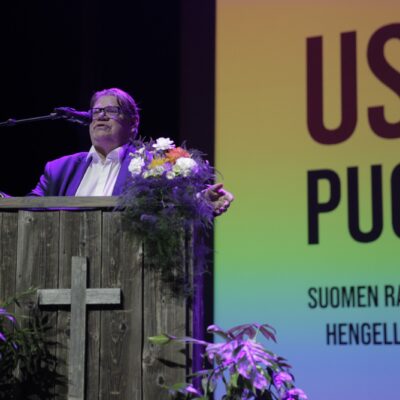 Timo Soini: ”Lapsiperheissä on kristinuskon tulevaisuus”
