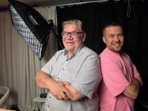 Timoi Soini ja Matti Hernesaho Radio Dein studiossa.