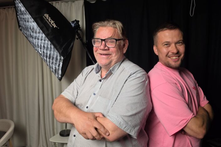 Timoi Soini ja Matti Hernesaho Radio Dein studiossa.