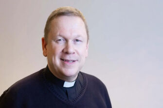 Kuvassa on pastori Jari Rankinen. Kuva: Martti Pyykönen / Sley